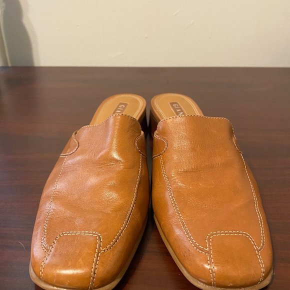 Gianni Bini Shoes - Gianni Bini mule leather size 6.5, light brown (camel)
